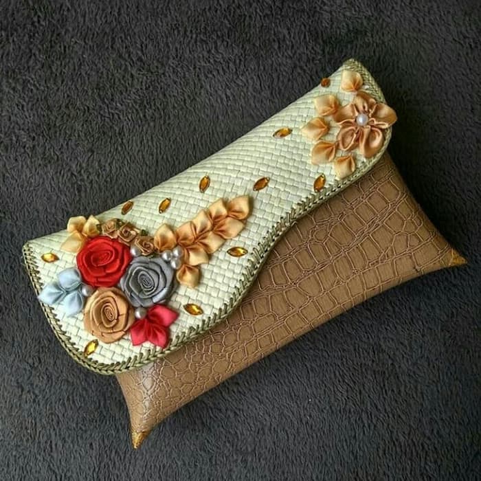 Dompet Kluth